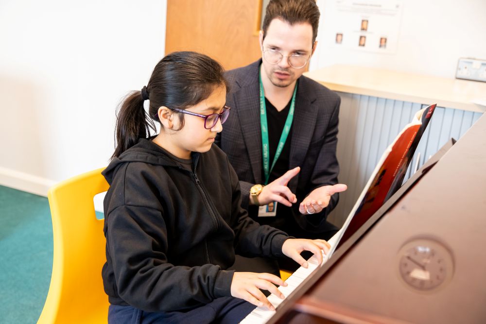 Go to Lessons page